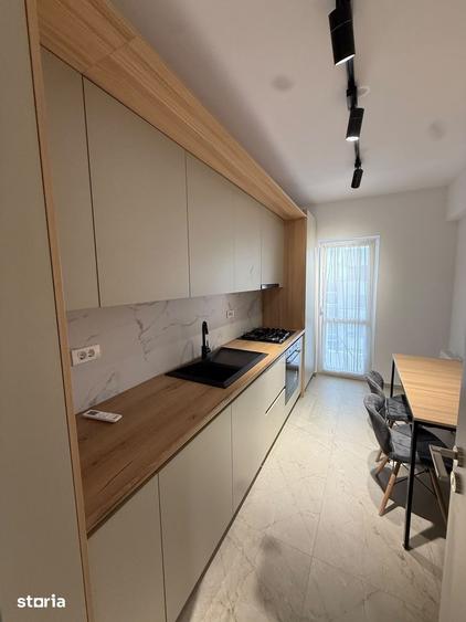Apartament cu 2 camere în Apărătorii Patriei