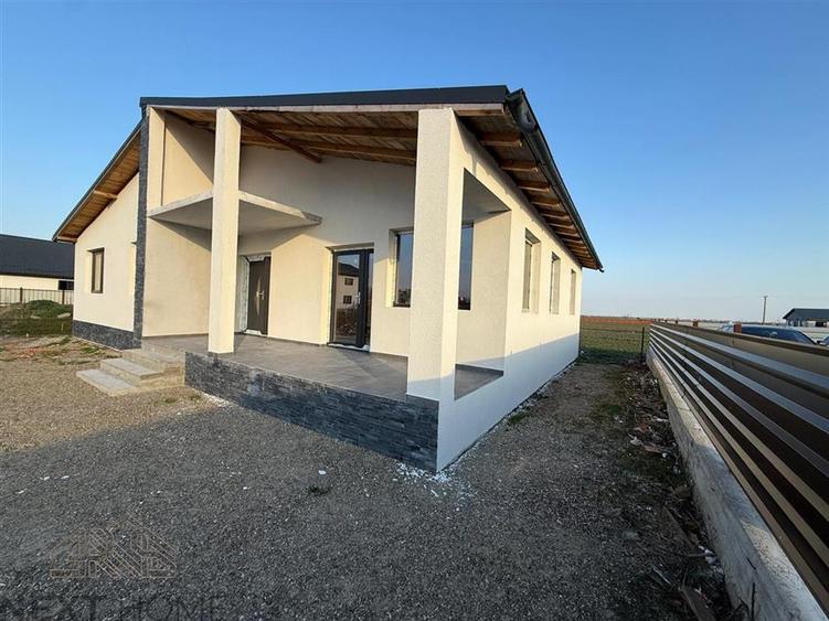 Casă cu 3 camere cu Teren 400 Mp în Nord-Est