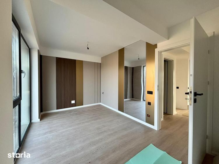 Casă cu 5 camere cu Teren 500 Mp în Feleacu