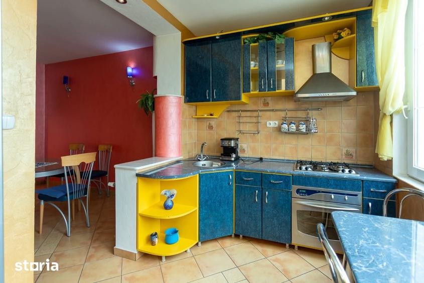 Apartament cu 3 camere decomandat în Central