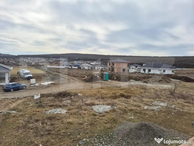 Vila noua de vanzare la intrare in Corunca - 7