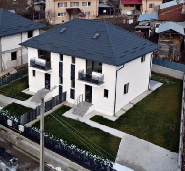 Casă cu 3 camere cu Teren 500 Mp în Central