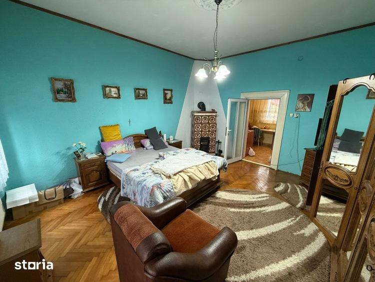 Casă cu 3 camere cu Teren 216 Mp în Central