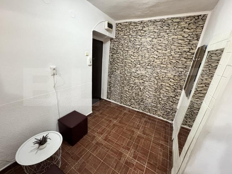 Apartament cu 2 camere de închiriat, zonă centrală - 7