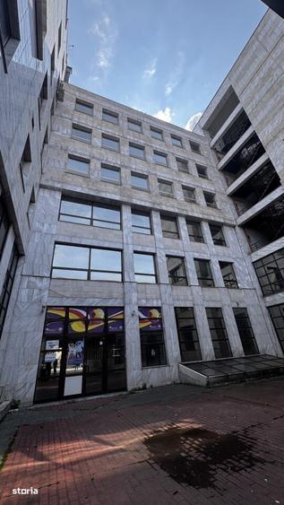 Spațiu comercial, de 2,948 mp, în Central