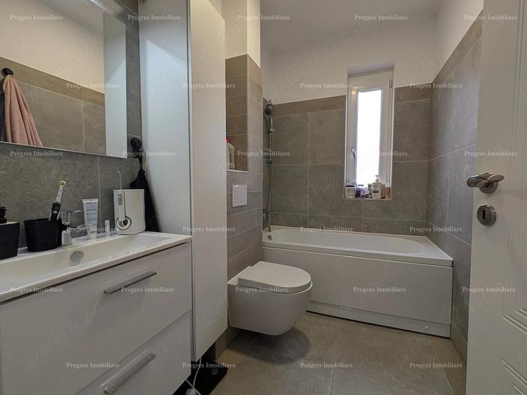 Apartament cu 2 camere decomandat în Central