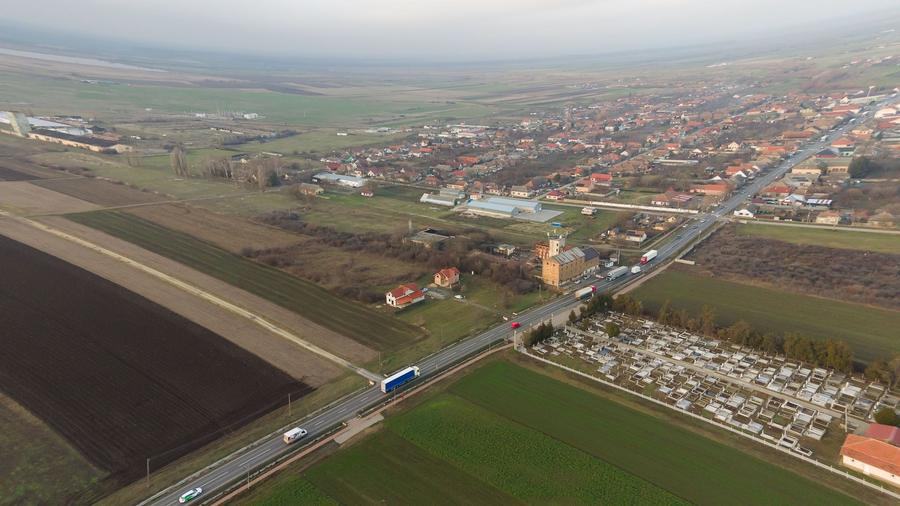 Teren agricol intravilan de 19814 mp, în Exterior Sud