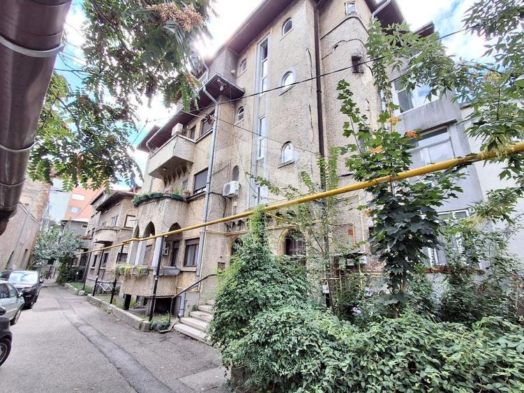 Apartament cu 2 camere semidecomandat în Eminescu