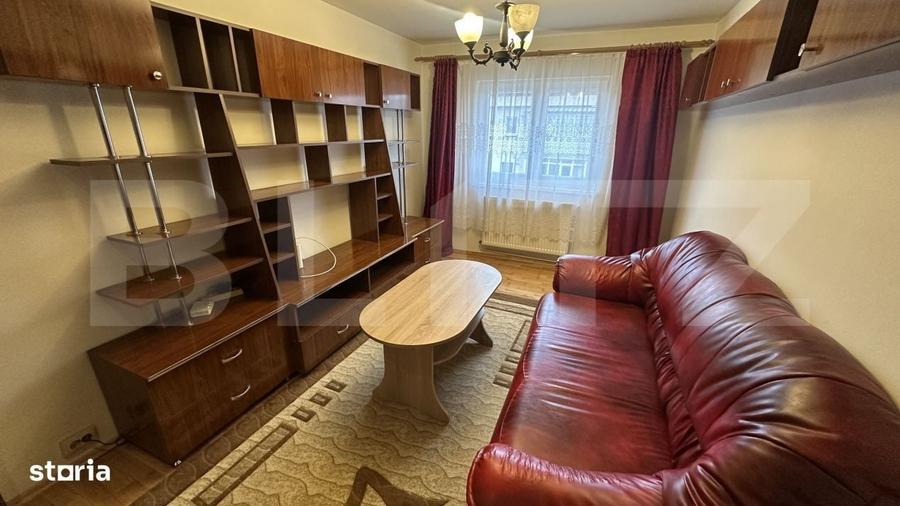 Apartament cu 3 camere decomandat în Deve