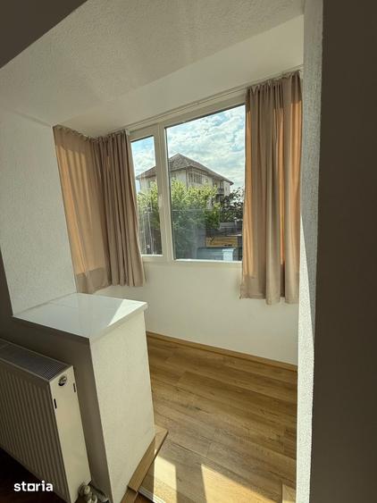 Apartament cu 3 camere decomandat, mobilat în Complex Studențesc