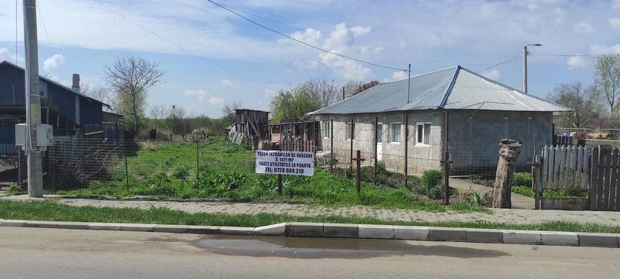 Teren de 1471 mp, în Central