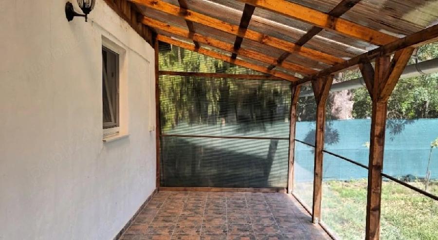Casă cu Teren 2000 Mp în Ferendia