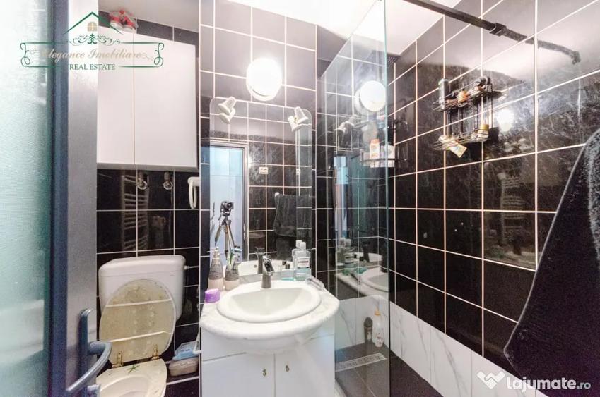 Apartament cu 5 camere decomandat în Micălaca