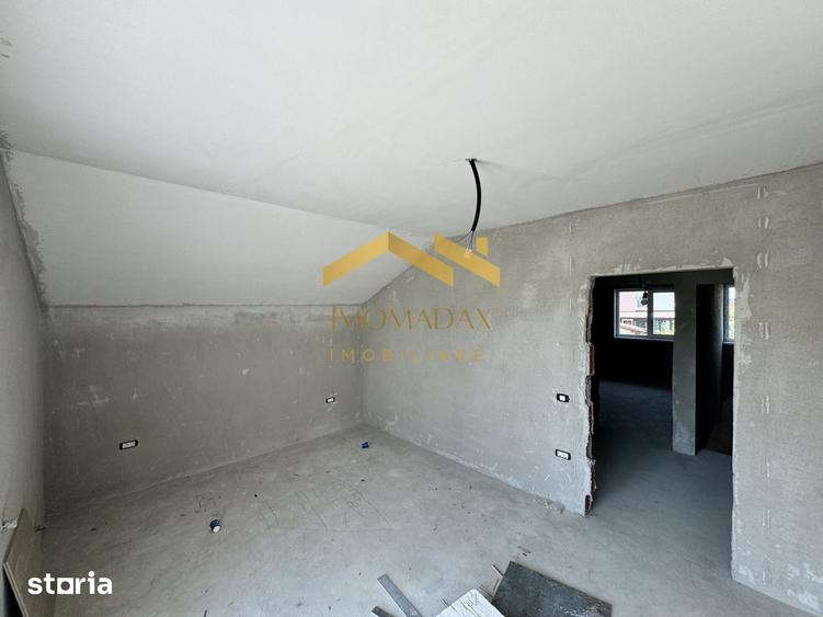 Casă cu 4 camere cu Teren 365 Mp în Bucovăț