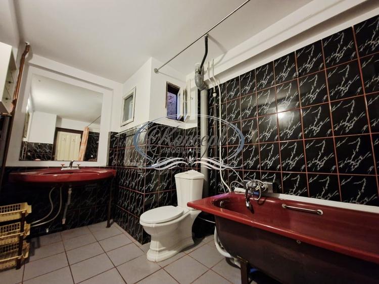 Duplex cu 4 camere cu Canalizare în Mărăști