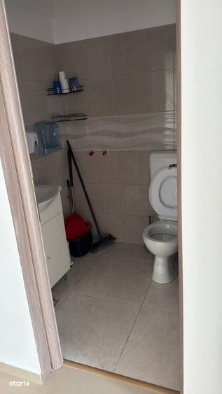 Spațiu comercial, de 65 mp, în Central