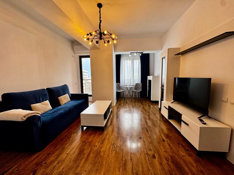 Apartament cu 2 camere semidecomandat în Calea Călărașilor