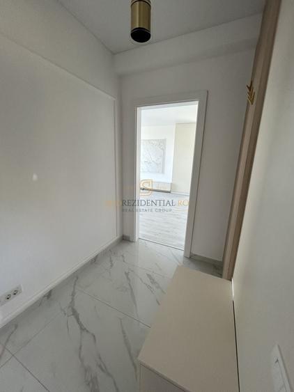 Casă individuală cu 4 camere cu Canalizare în Central