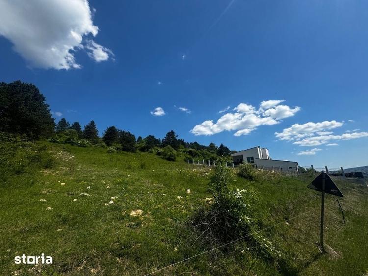 Teren de 1374 mp, în Grigorescu