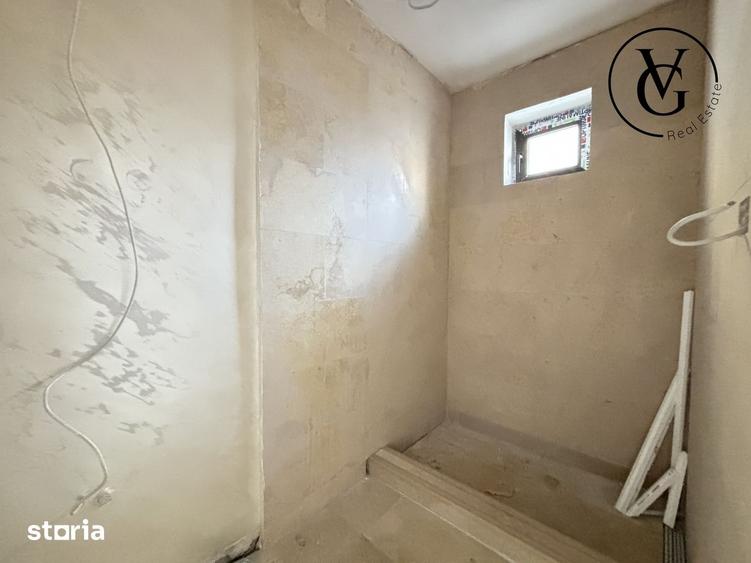 Casă cu 4 camere decomandat cu Teren 317 Mp în Central