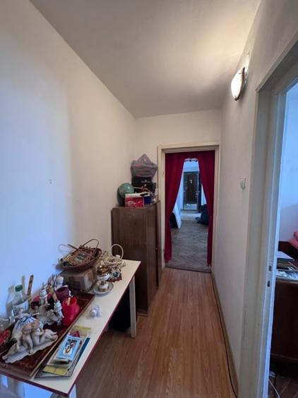 Apartament 3 camere , zona Hurmuzachi , Radauti - 9