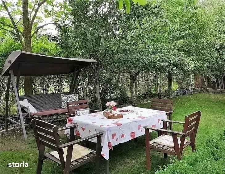 Casă cu 4 camere în Mogoșoaia