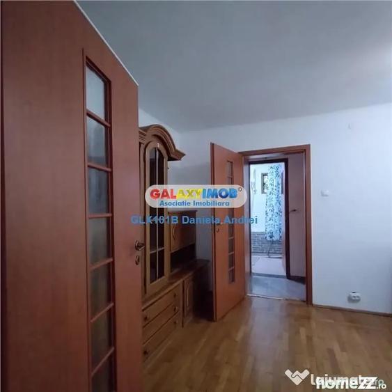 Apartament cu 2 camere semidecomandat în Lacul Tei