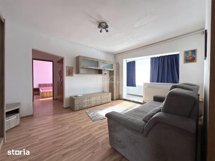 Apartament cu 2 camere semidecomandat în Astra