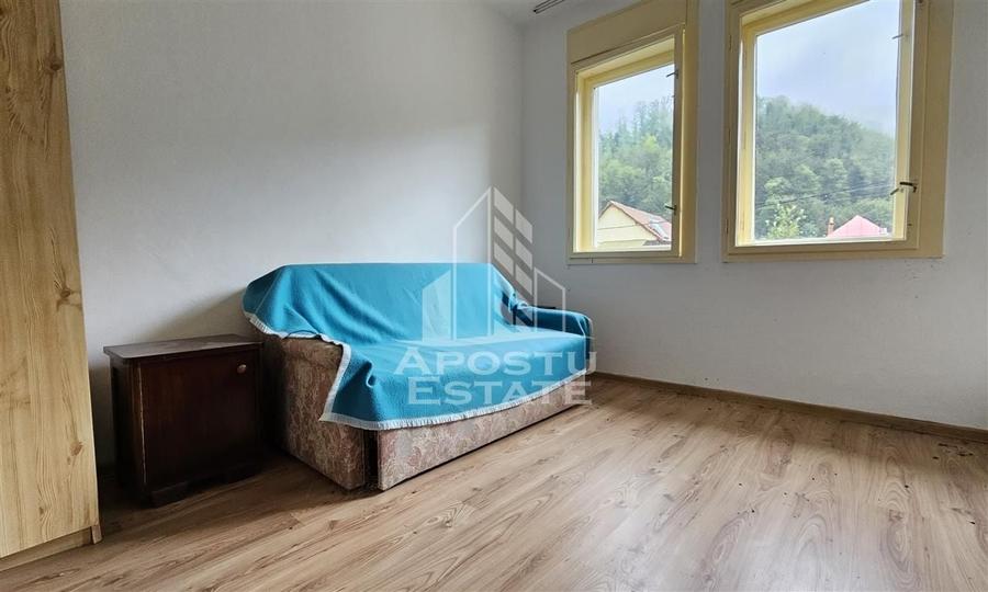 Duplex cu 5 camere cu Canalizare în Moneasa