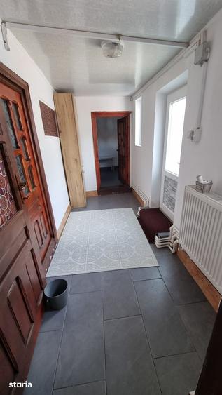 Casă cu 2 camere cu Teren 202 Mp în Central