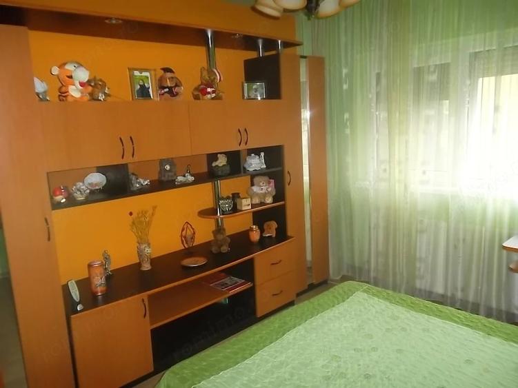 Apartament cu 2 camere decomandat în Piața Centrală