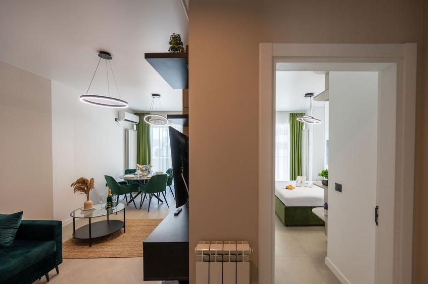 Apartament cu 2 camere decomandat în Mamaia-Sat