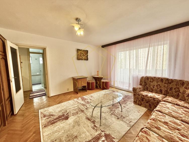 Apartament cu 2 camere decomandat, mobilat în Girocului