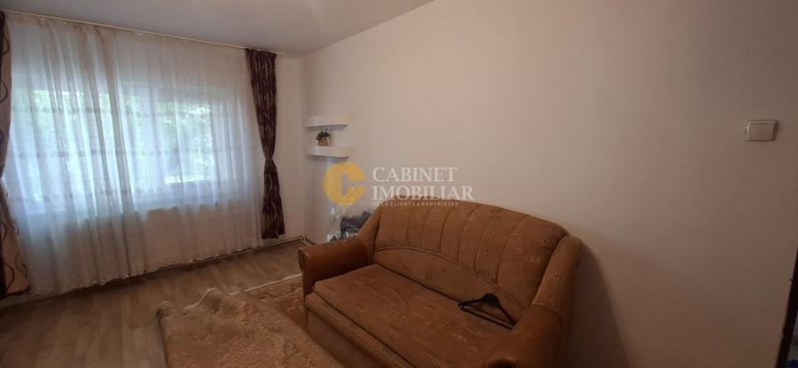 Apartament cu 2 camere decomandat, mobilat în Tomești