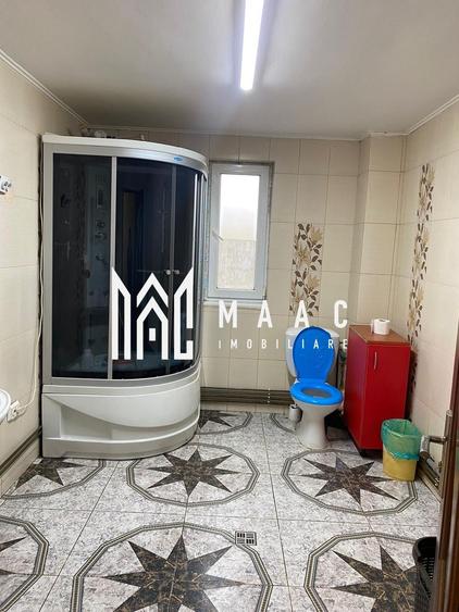 Casă individuală cu 6 camere cu Canalizare în Poplaca