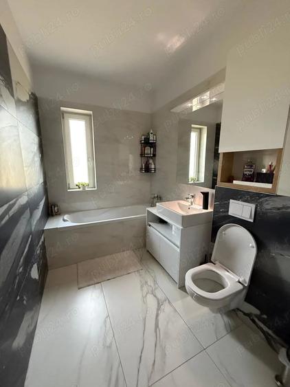 Apartament cu 2 camere decomandat în Giroc