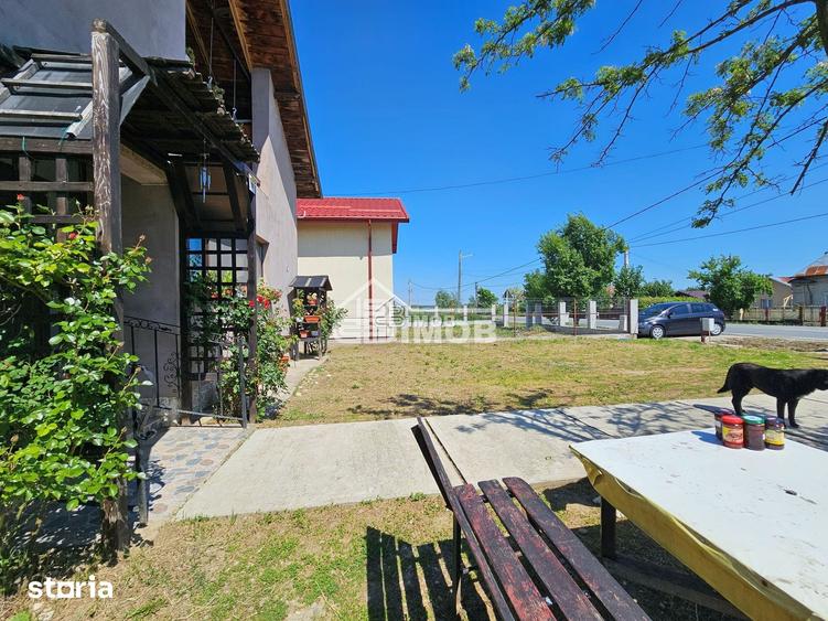 Casă cu 4 camere cu Teren 130 Mp în Gura Ocniței