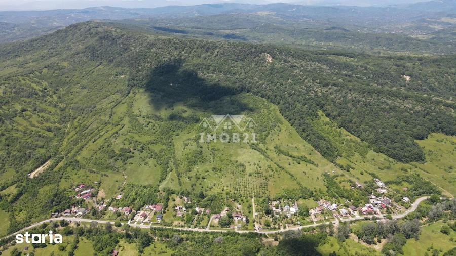 Teren de 18900 mp, în Șoimari
