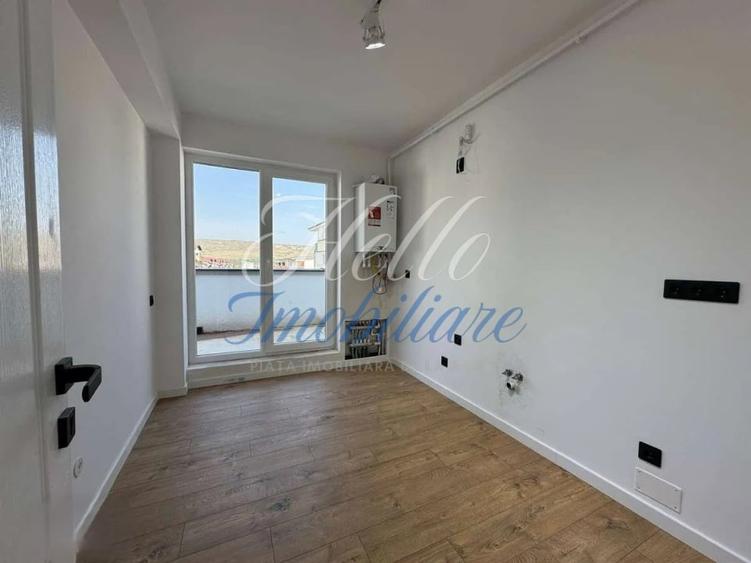 Apartament cu 2 camere decomandat în Florești