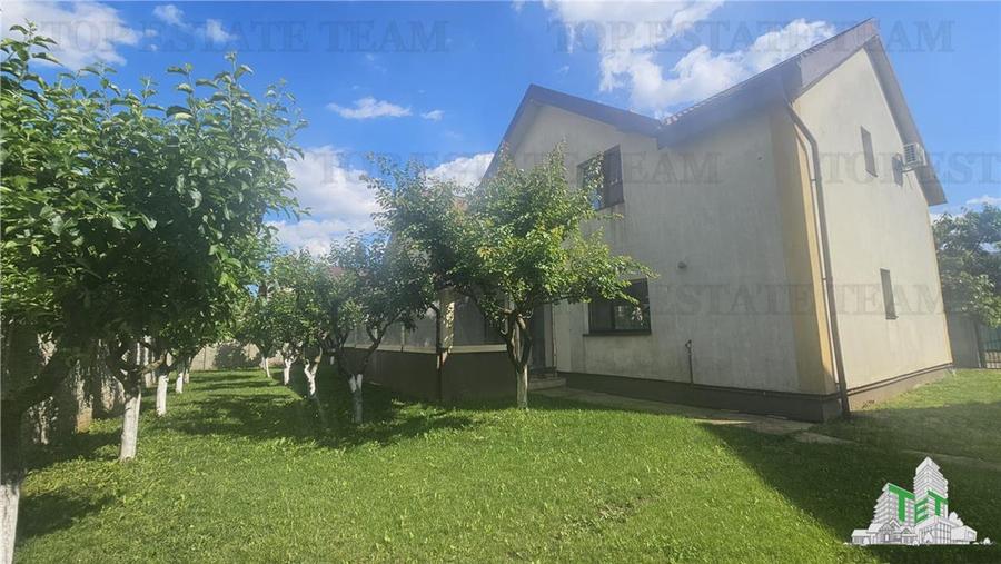 Casă individuală cu 5 camere cu Canalizare în Chiajna