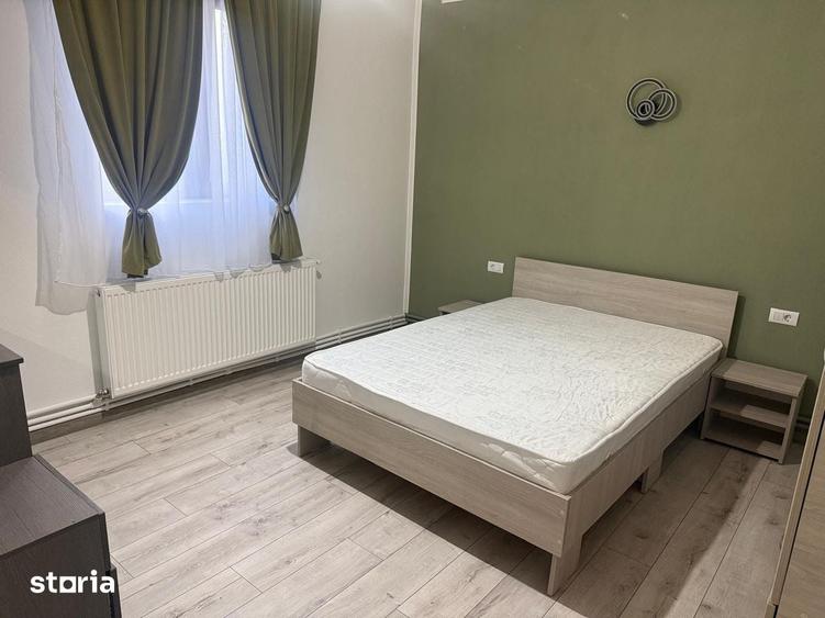 Apartament cu 3 camere în Răzvad