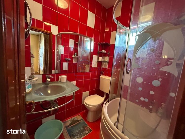 Casă cu 3 camere cu Teren 350 Mp în Șcheia