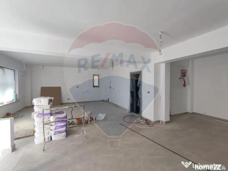 Spațiu comercial, de 110 mp, în Burdujeni
