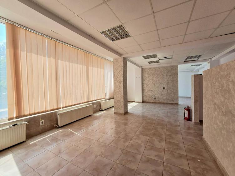 Spațiu comercial, de 104 mp, în Dobroești