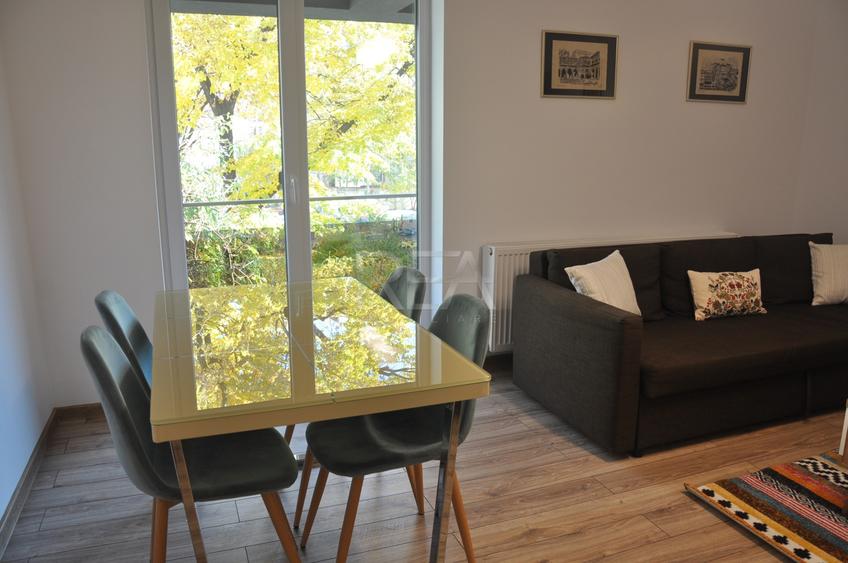 Apartament cu 2 camere decomandat, mobilat în Moșilor