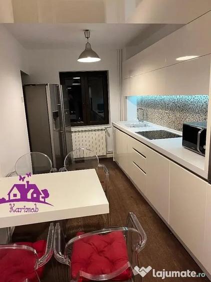 Apartament cu 4 camere decomandat în Spitalul Județean