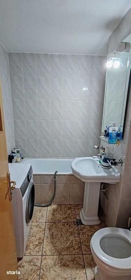 Apartament cu 4 camere decomandat în Centrul Civic