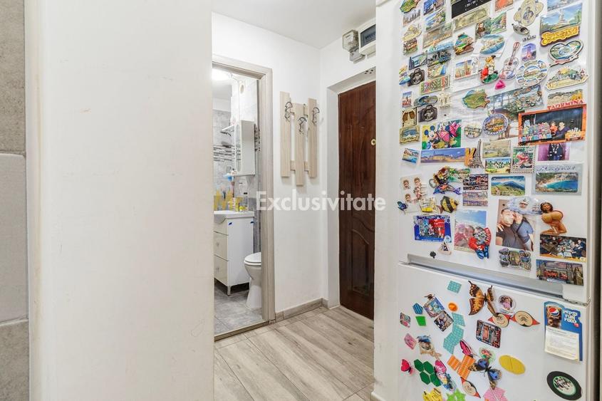 Apartament cu 2 camere decomandat, mobilat în Victoriei