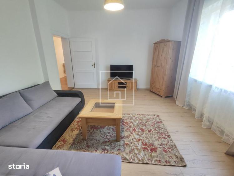 Casă cu 2 camere decomandat în Piața Cluj