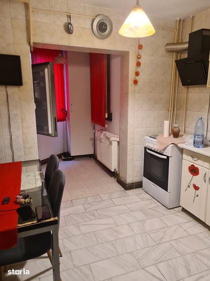 Apartament cu 2 camere în Piața Centrală